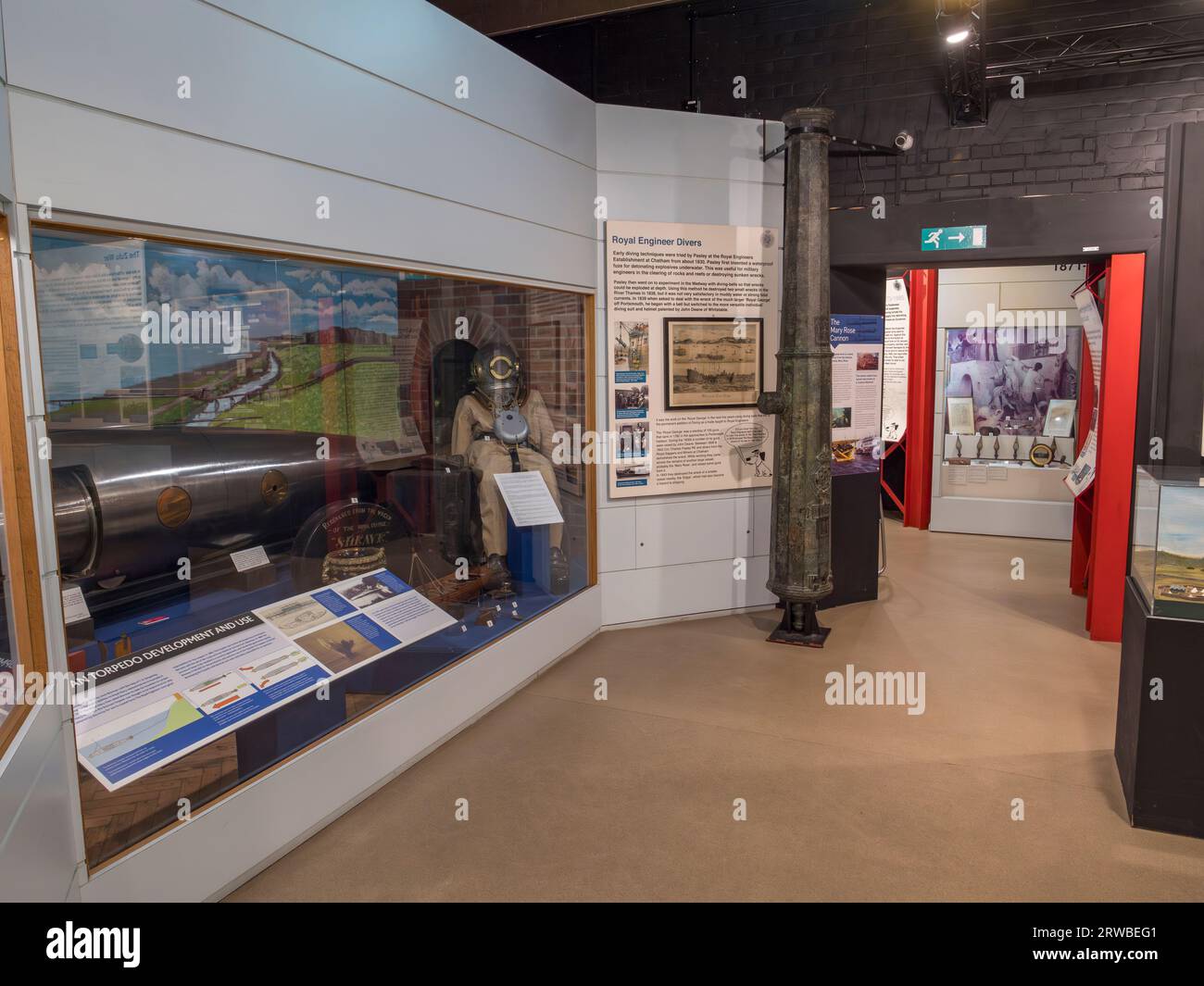 Allgemeine Ansicht der Ausstellungen im Royal Engineers Museum in Gillingham, Kent, Großbritannien. Stockfoto