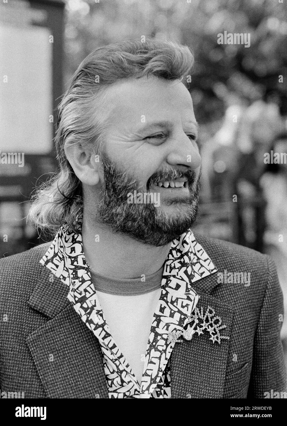 LONDON, GROSSBRITANNIEN. 1986. September: Der ehemalige Beatle Ringo Starr nimmt an einer Charity-Fashion-Veranstaltung in London Teil. Datei Foto © Paul Smith/Featureflash Stockfoto