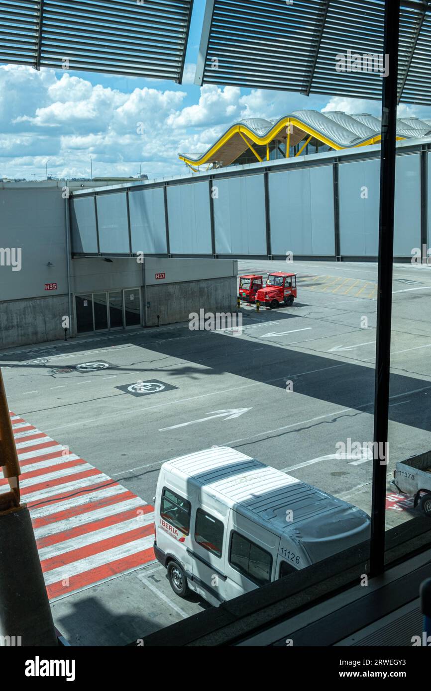 Madrid, Spanien 05 26 2018: Terminal t4 des Flughafens Madrid, Adolfo Suarez-Barajas Stockfoto