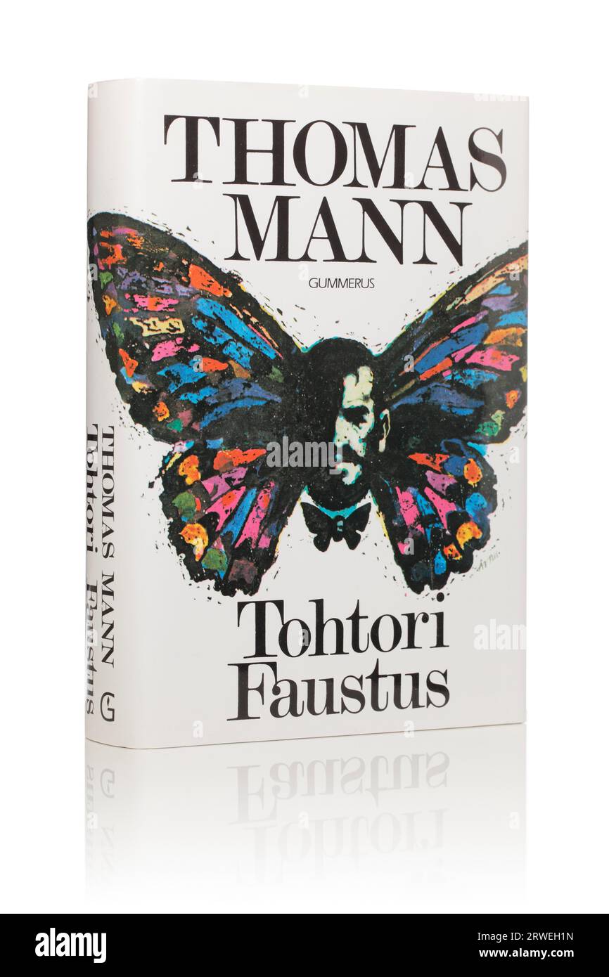 Thomas Manns Roman Doctor Faustus. Hier in finnischer Ausgabe von 2001 Stockfoto