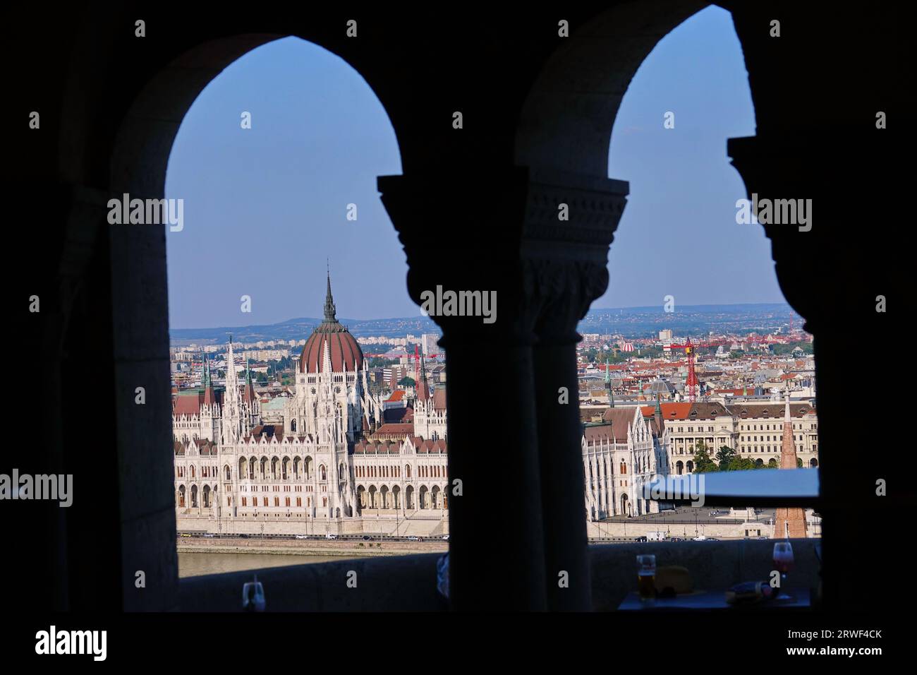 Ungarischen Parlament und Donau, Budapest, Ungarn Stockfoto