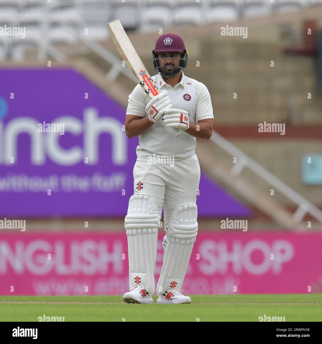 London, England - 19. September 2023: Karun Nair aus Northamptonshire schlägt gegen Surrey in Kia Oval in einem LV= Insurance County Championship-Spiel Stockfoto