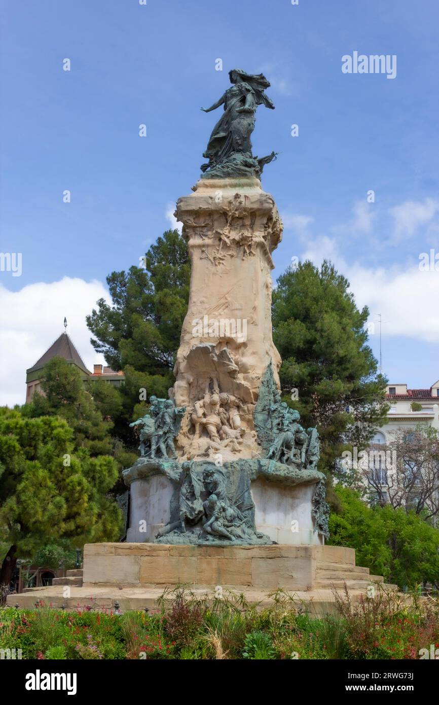 Plaza de los Sitios, Zaragoza, Aragon, Spanien. El Monumento a los Sitios de Zaragoza oder Denkmal für die Belagerung von Zaragoza. Skulpturengruppe in s Stockfoto