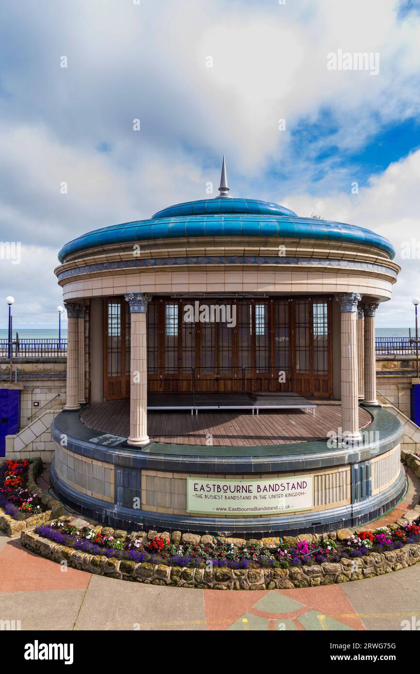 Bandstand Band Stand in Eastbourne, East Sussex, Großbritannien im September Stockfoto