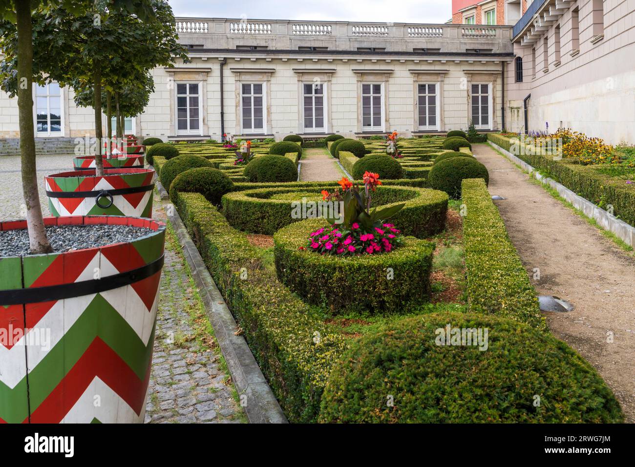Warschau, Polen - 28. August 2023, die Gärten der königlichen Burg Stockfoto