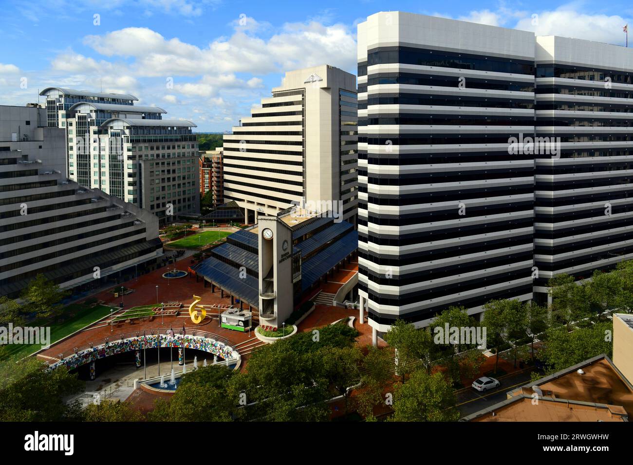 USA Maryland MD Bethesda Downtown Bethesda Metro Center Gegend mit Bürogebäuden Überblick Vorort von Washington DC Stockfoto