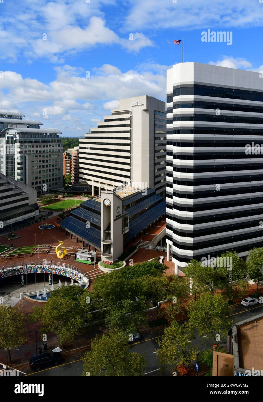 USA Maryland MD Bethesda Downtown Bethesda Metro Center Gegend mit Bürogebäuden Überblick Vorort von Washington DC Stockfoto
