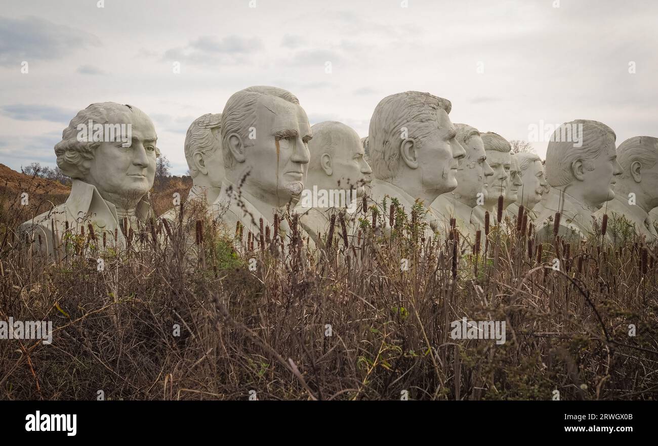 Diese Präsidenten befinden sich in einem Feld in Virginia, in der Nähe von Williamsburg. Foto von Liz Roll Stockfoto