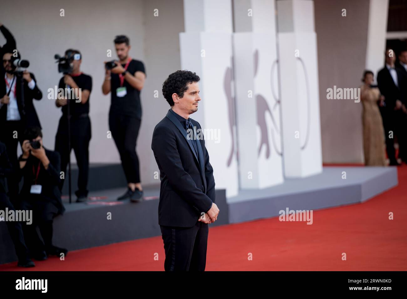 VENEDIG, ITALIEN - SEPTEMBER 09: Jurypräsident Damien Chazelle besucht einen roten Teppich vor der Abschlusszeremonie des 80. Internationalen Films von Venedig Stockfoto