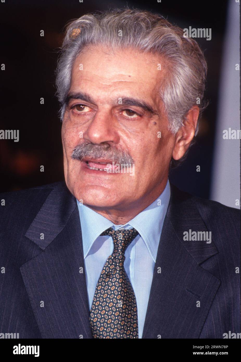 The famous actor omar sharif Fotos und Bildmaterial in hoher