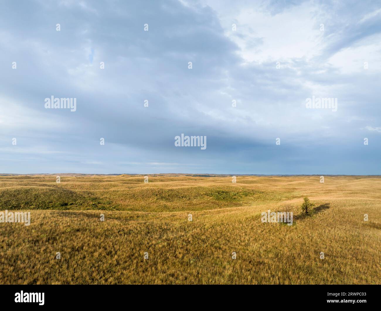 Nebraska Sandhills im Nebraska National Forest, Luftansicht im Spätsommer Stockfoto