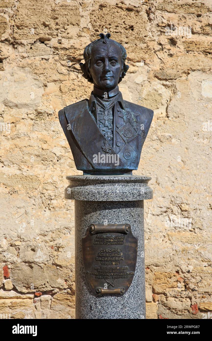 Büste des russischen Generalissimo Graf Alexander Suworow (1730–1800) in der Festung Tighina in Bender (Transnistrien), Moldau Stockfoto