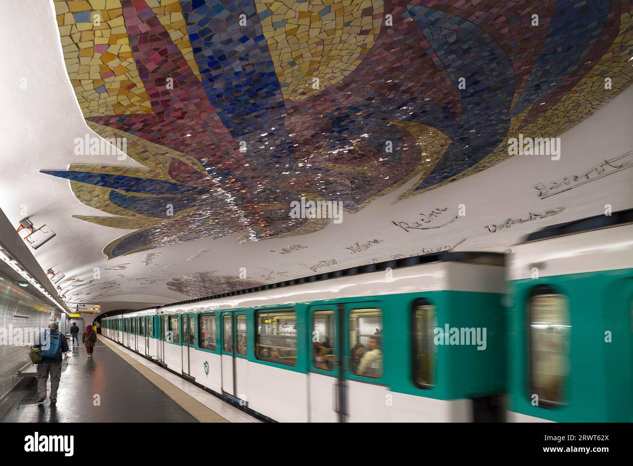 Métro Station Cluny-La Sorbonne, mit Mosaikkunst gestaltet, Paris Frankreich Stockfoto