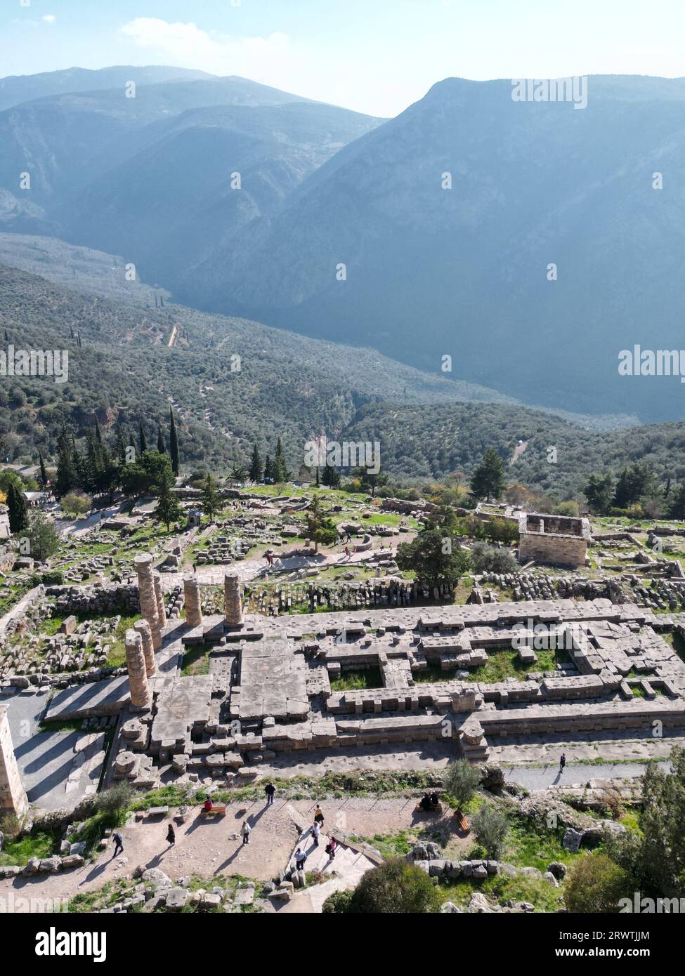 Eine vertikale der Ruinen von Delphi in Griechenland Stockfoto