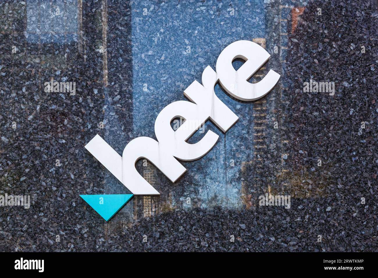 Chicago, Vereinigte Staaten - 3. Mai 2023: Here Technologies Logo des Online-Navigationssoftware- und Kartendatenunternehmens in Chicago, Vereinigte Staaten. Stockfoto