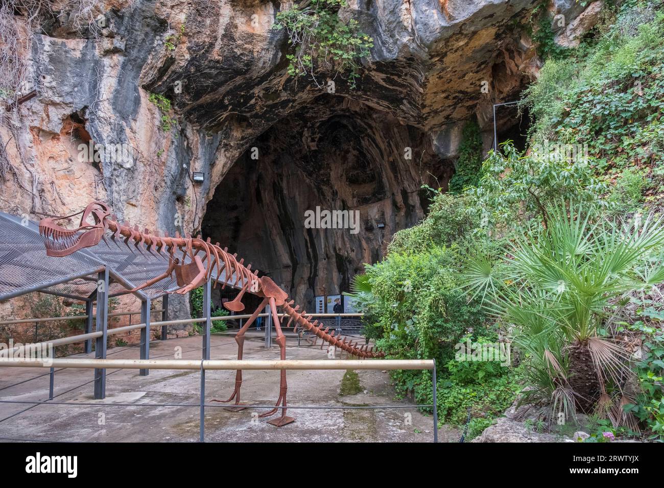 Cave Cueva de las Calaveras in Benidoleig, Alicante, Spanien Stockfoto
