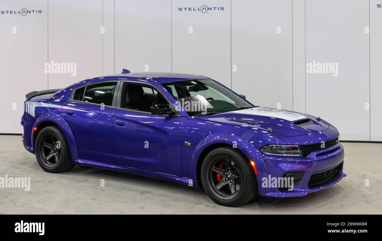 DETROIT, MI/USA - 13. SEPTEMBER 2023: A 2023 Charger Super Bee Car, North American International Detroit Auto Show (NAIAS). Stockfoto