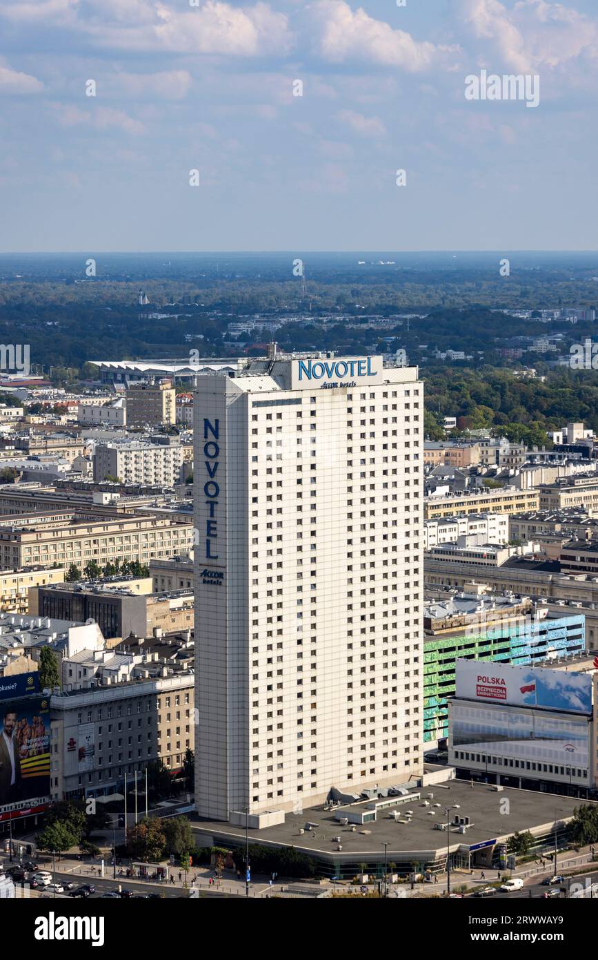 Luftaufnahme des Novotel Hotels, Warschau Stadtzentrum, Polen Stockfoto
