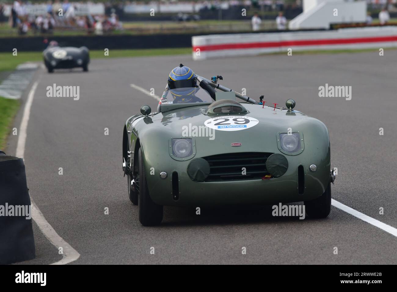 Gareth Evans, Nigel Greensall, Allard J2X Le Mans, liefen, als die Sonne am Abend unterging, die Freddie March Memorial Trophy, ein sechzigminütiges Rennen Stockfoto