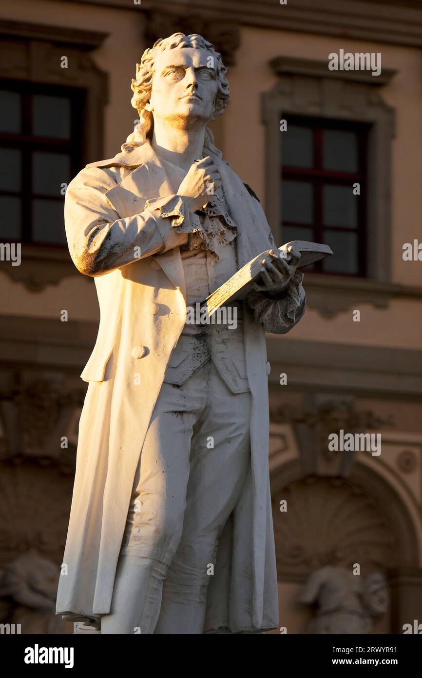 gedenktafel Friedrich von Schillers am Theater in Wiesbaden, Hessen, Wiesbaden Stockfoto