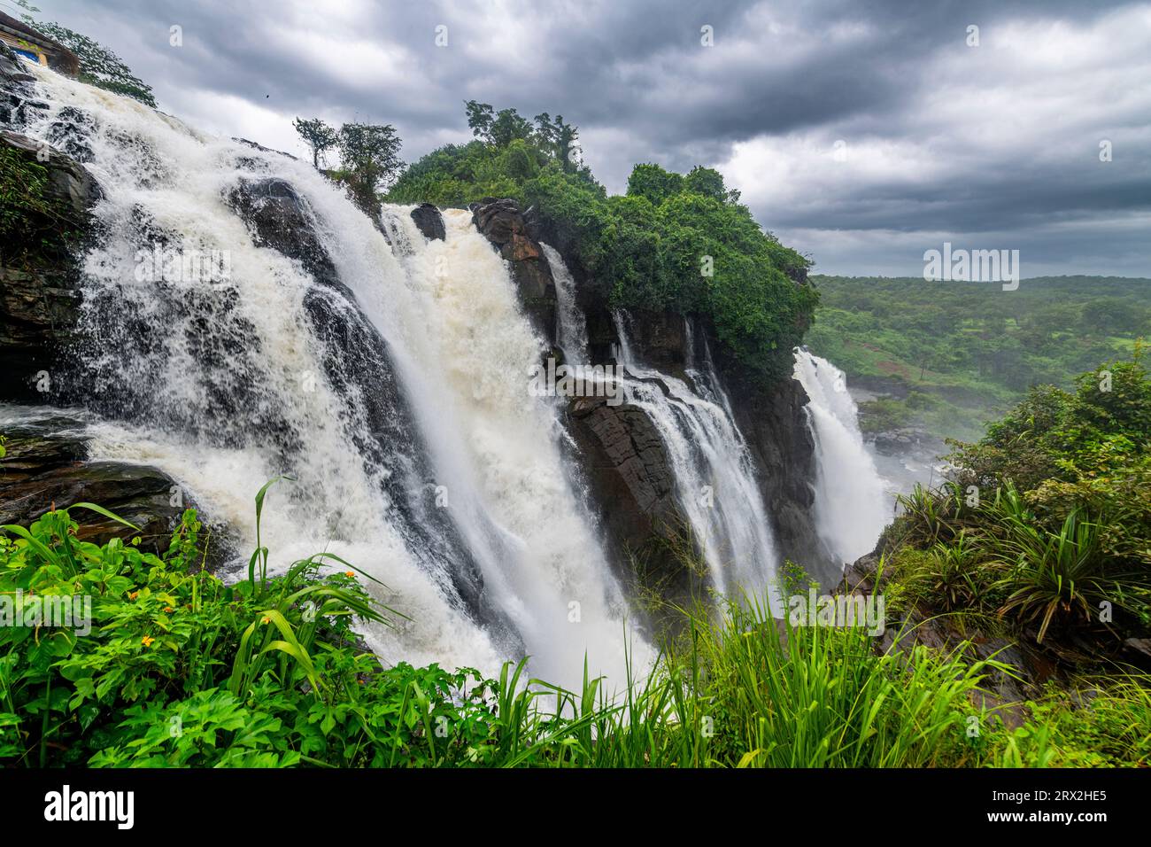 Brüllende Boali Falls (Chutes de Boali), Zentralafrikanische Republik, Afrika Stockfoto