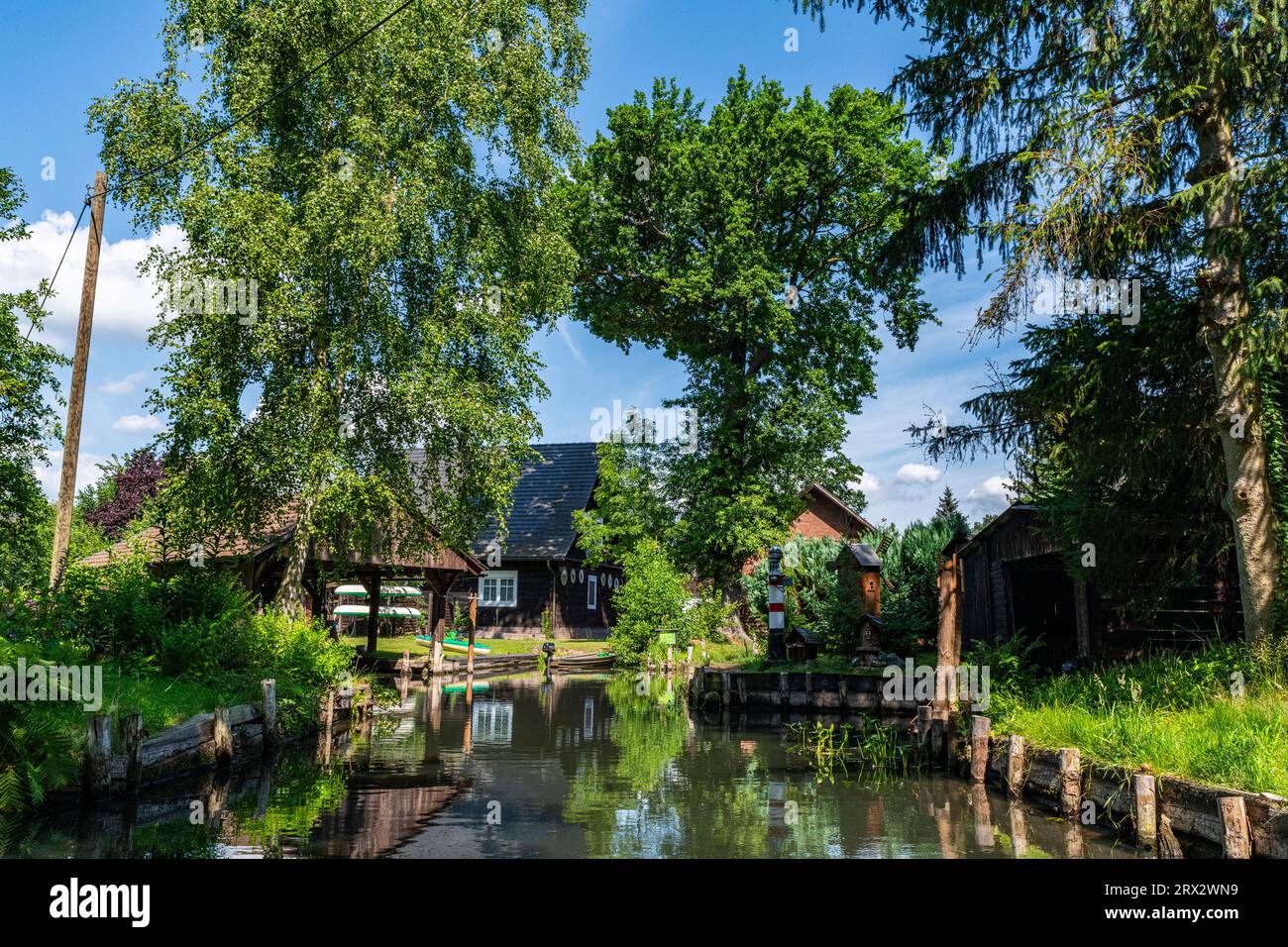 Dorf Lehde im UNESCO-Biosphärenreservat, Spreewald, Brandenburg, Deutschland, Europa Stockfoto