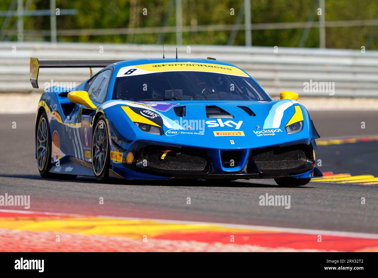 Ferrari 488 Challenge Evo Rennwagen im Spa Franconchamps Stockfoto