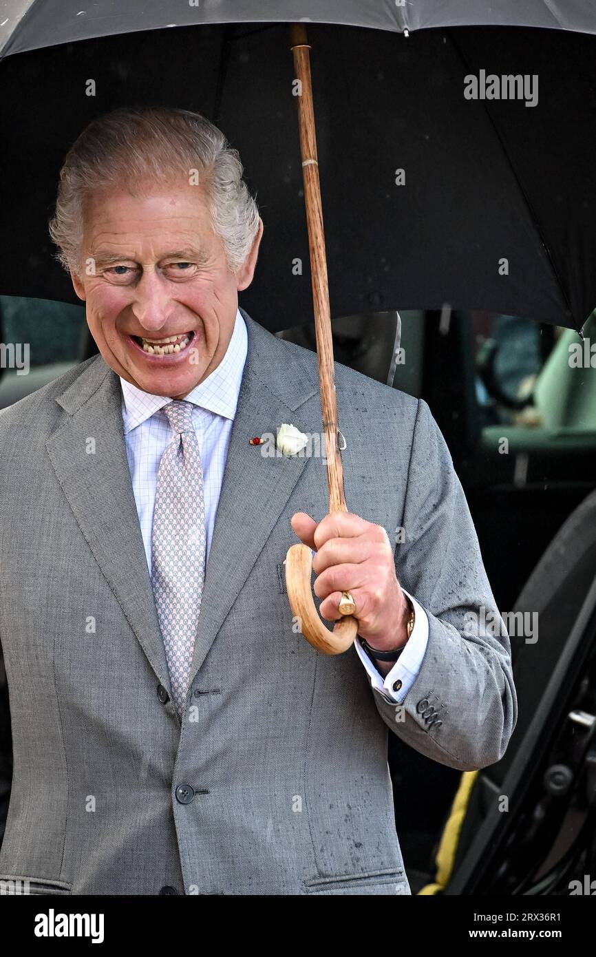 König Karl III. Begrüßte den Besuch der britischen Fregatte Iron Duke