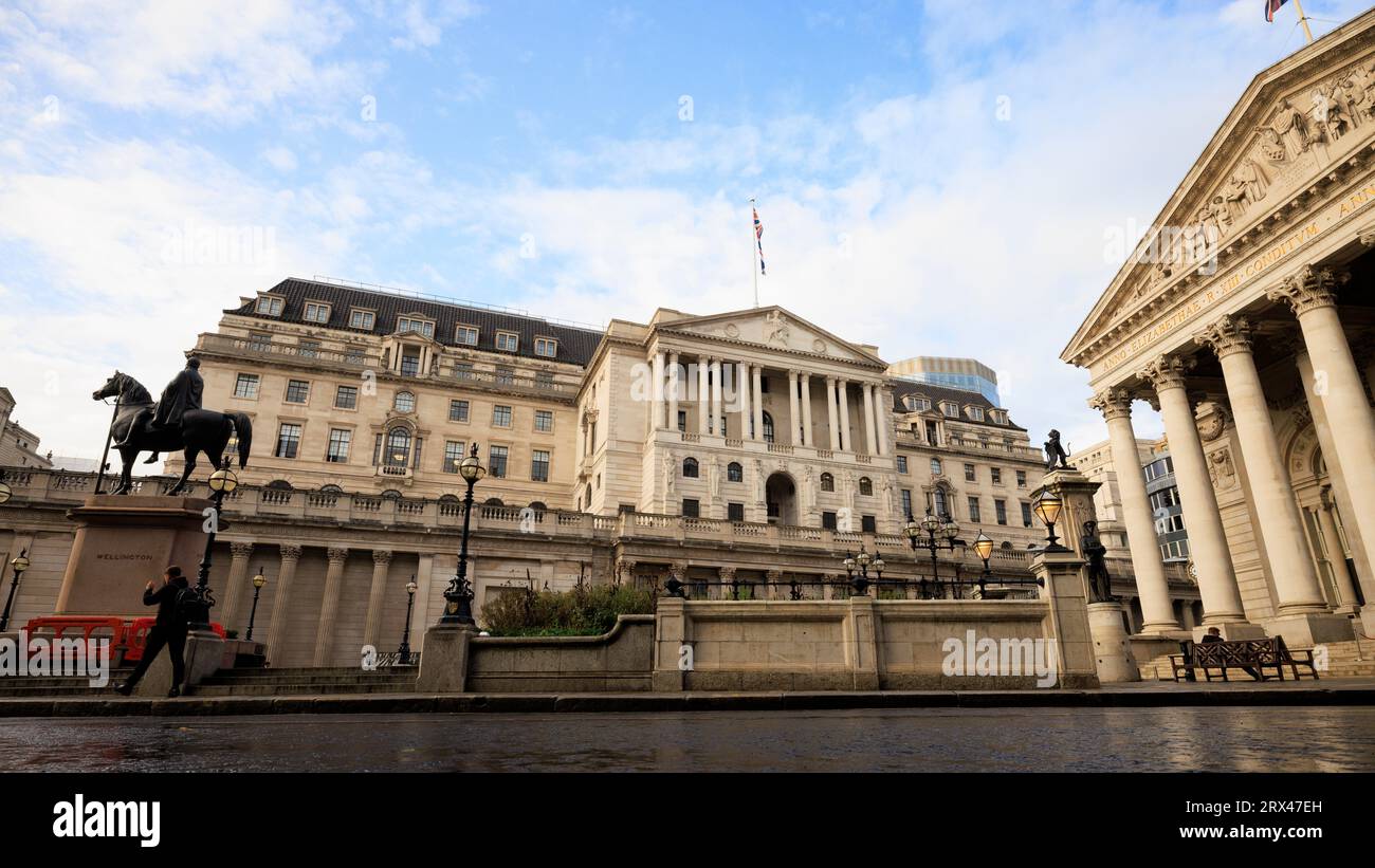 Bank of England, Bank Junction, neben der Royal Exchange in der City of London. Stockfoto