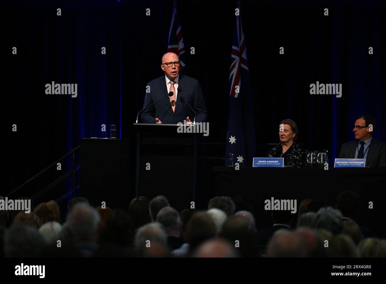 Melbourne, Australien. September 2023. Der Oppositionsführer Peter Dutton spricht während eines Treffens des Victorian Liberal Party State council auf dem Moonee Valley Racecourse in Melbourne, Samstag, den 23. September 2023. (AAP Image/James Ross) KEIN ARCHIVGUTHABEN: Australian Associated Press/Alamy Live News Stockfoto
