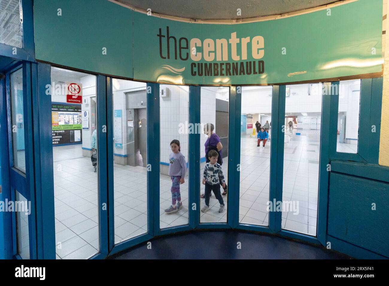 Das Innere des Einkaufszentrums Centre Cumbernauld im Stadtzentrum von Cumbernauld, North Lanarkshire, Schottland, Großbritannien Stockfoto