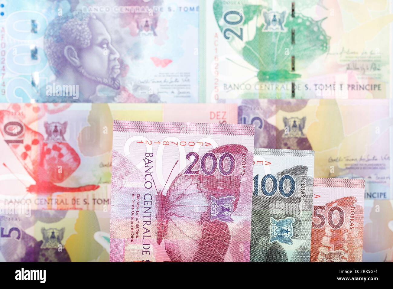 Sao Tomé und Principe Money - Dobra ein geschäftlicher Hintergrund Stockfoto