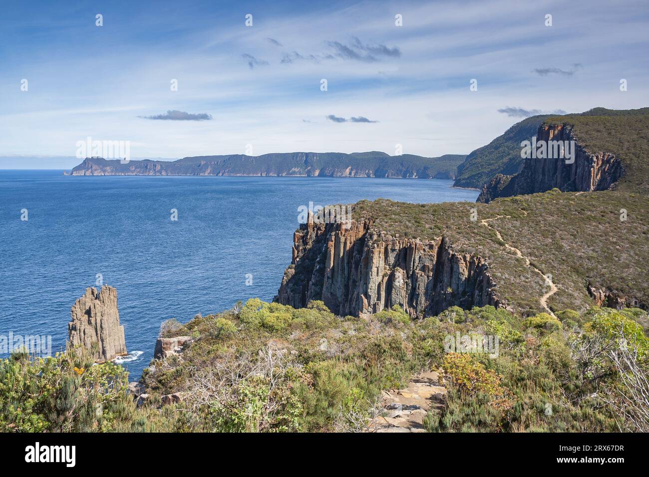 Cape Hauys Wanderweg entlang des Berges, Tasmanien, Australien Stockfoto