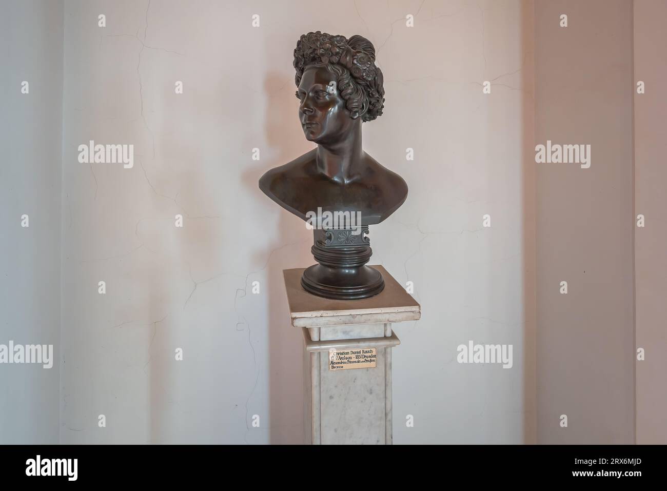 Prinzessin Alexandrine von Preußen Büste Skulptur im Schweriner Schlossinnenraum - Schwerin, Deutschland Stockfoto