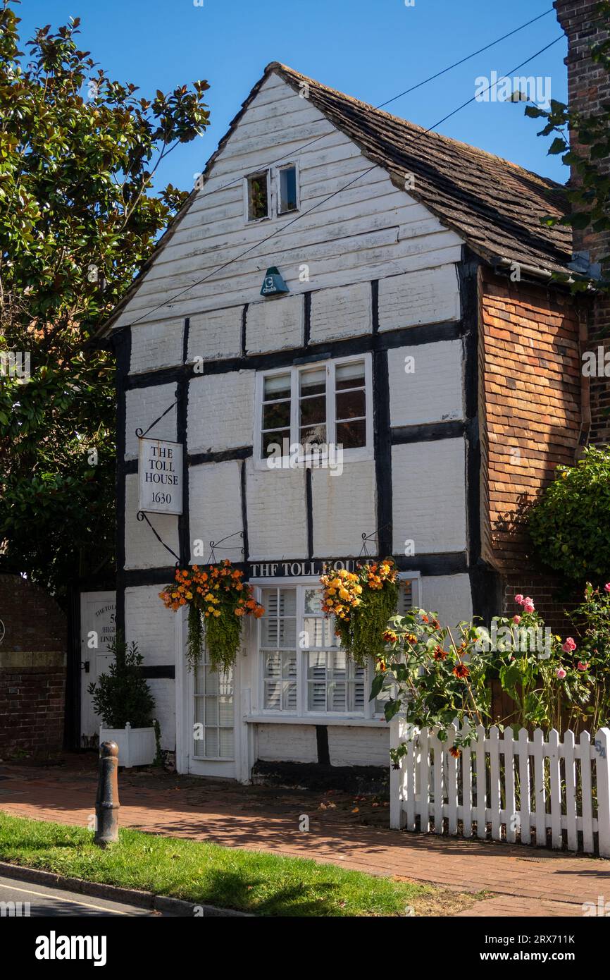 Lindfield Mauthaus, Tudor-Stil Cottage Stockfoto