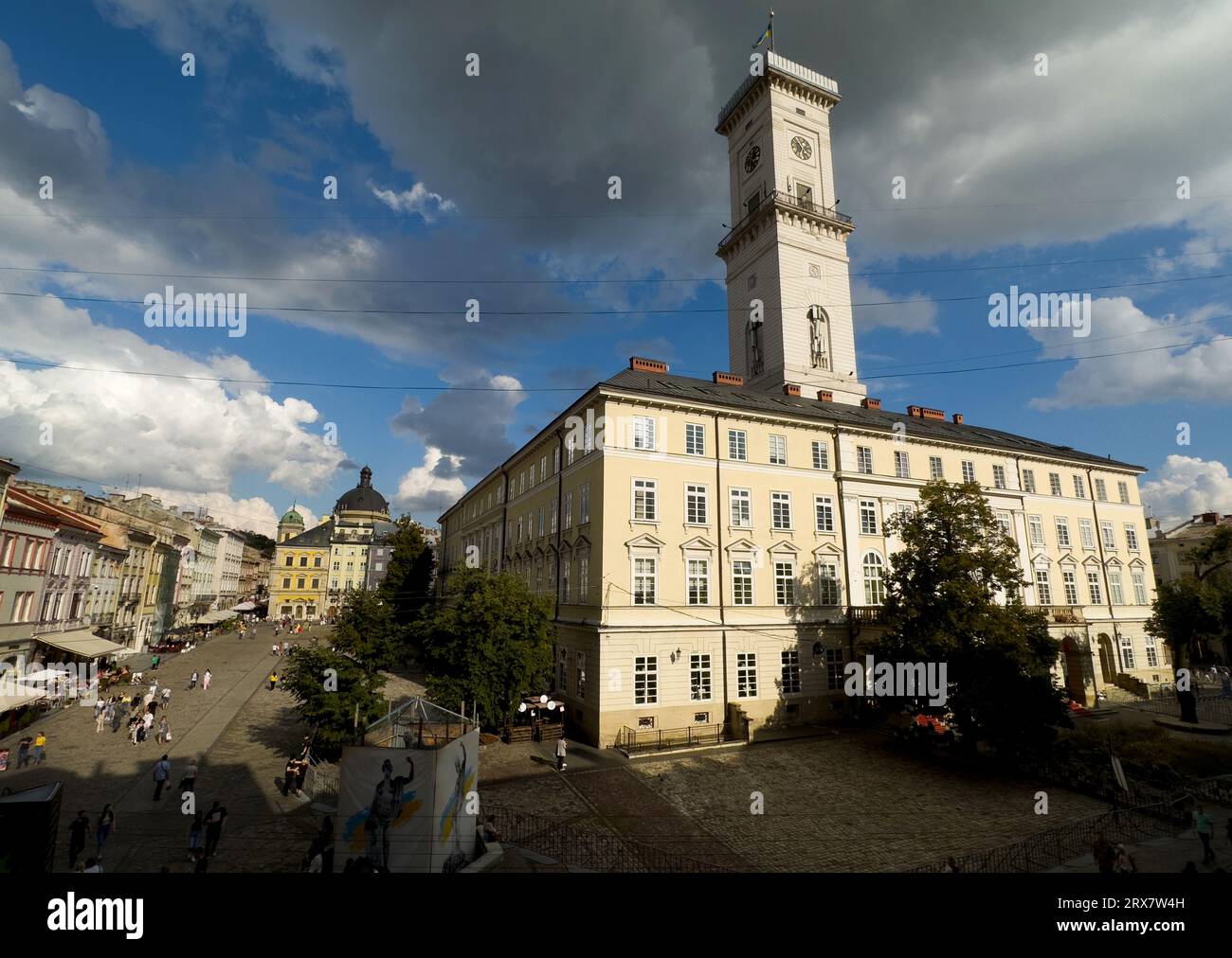 Rathaus Von Lviv. Allgemeine Ansicht des Rathauses am Rynok-Platz in der Stadt Lemberg, Ukraine. Stockfoto