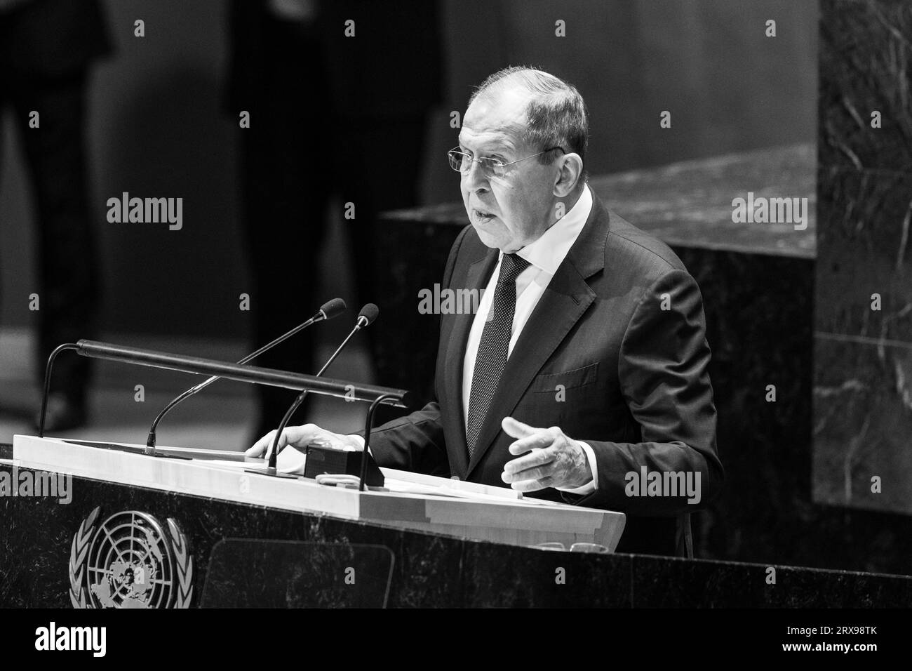 Sergey Lawrow, Außenminister der Russischen Föderation, spricht während der 78. Sitzung der UN-Generalversammlung am 23. September 2023 im UN-Hauptquartier in New York Stockfoto