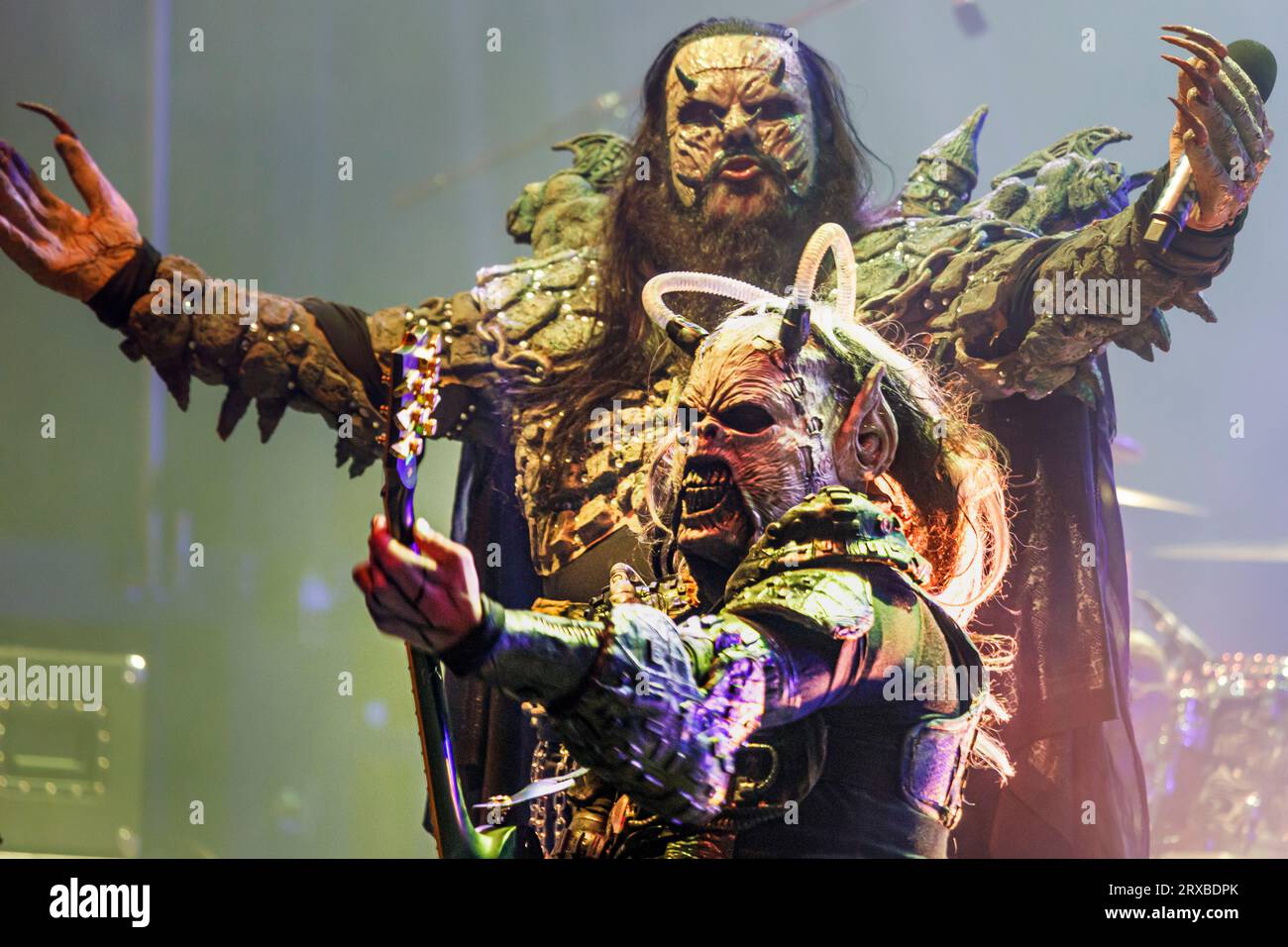 Lordi Open Air im Ehrenhof, Kunstpalast Düsseldorf, Konzert zur Ausstellung Tod und Teufel – Faszination des Horrors Stockfoto