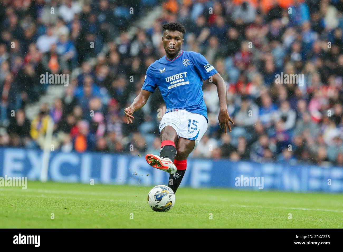 Glasgow, Großbritannien. September 2023. Die Rangers spielten Motherwell im Ibrox-Stadion in Glasgow, Sscotland, Großbritannien, bei einem Fußballspiel der schottischen Premiership. PreMatch, Motherwell liegen in der Liga über den Rangers, mit nur einem Punkt Unterschied. Quelle: Findlay/Alamy Live News Stockfoto