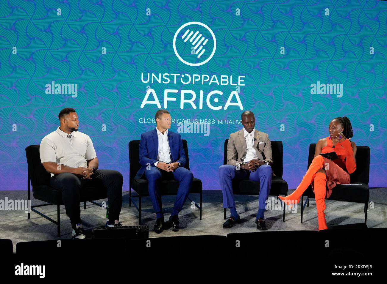 New York, New York, USA. , . Ndamukong Suh, Kyle Okposo, Gorgui Deng, Nneka Ogwumike während der 2023 UNSTOPPABLE AFRICA Conference, die von der Global African Business Initiative vorgestellt wurde und im Westin Grand Central in New York City im September 21-22 2023 stattfand. Quelle: Jennifer Graylock/Alamy Live News Stockfoto