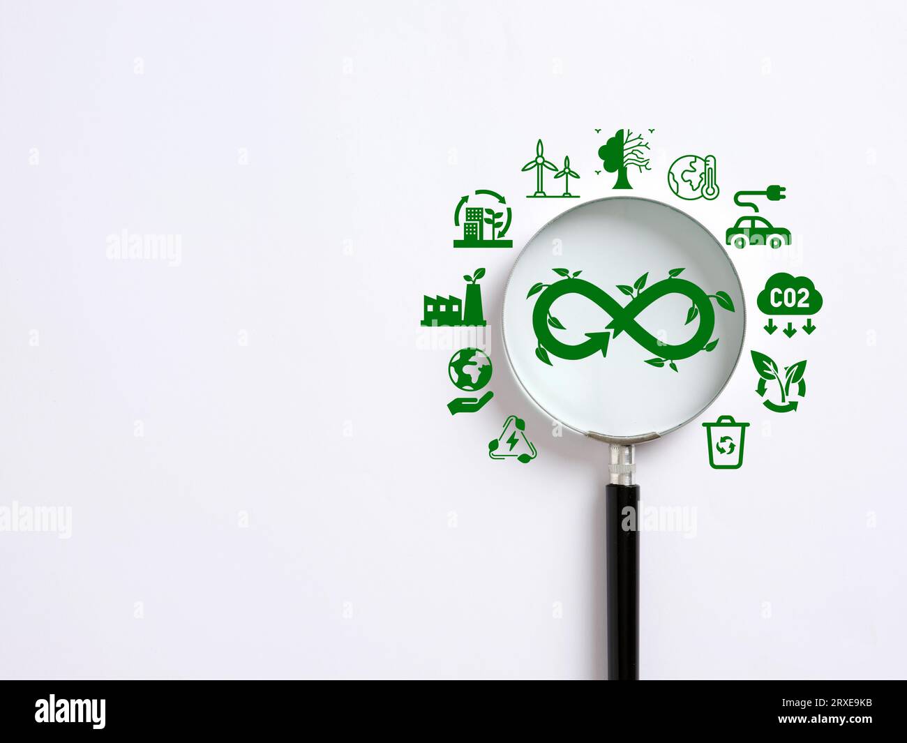 Kreislaufwirtschaft und ökologische Nachhaltigkeit. Stockfoto
