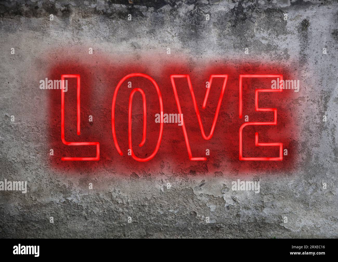 Love-Schild an der Betonwand Stockfoto