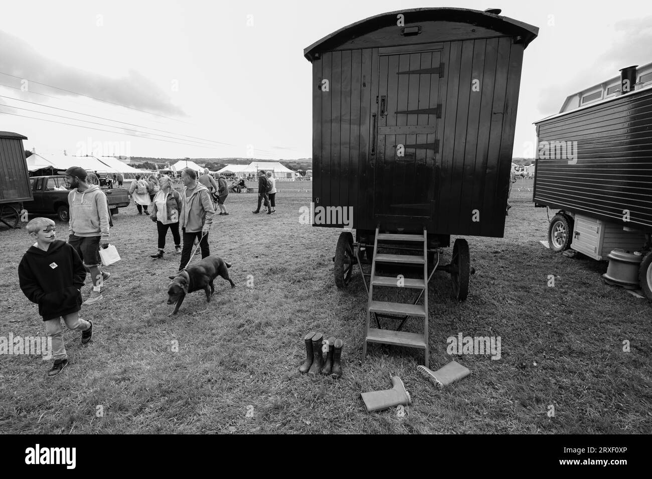 Stithians Steam Rally Vintage Caravan und Gummistiefel West of England Steam Engine Society Rally Show Cornwall Stockfoto