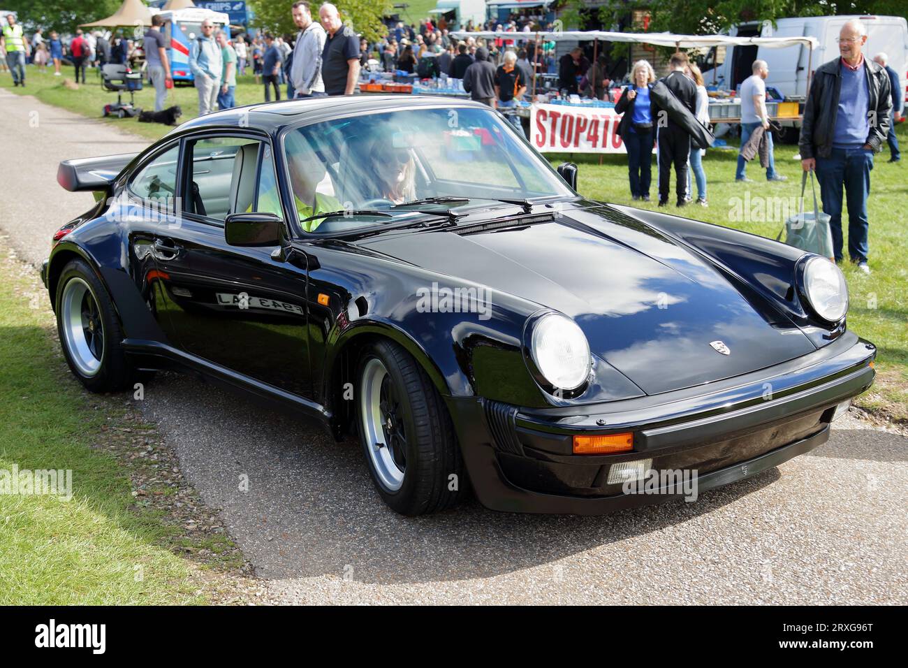 Porsche Carrera beim jährlichen Treffen für Klassiker, Sport und Supersportwagen im Stonor Park in Oxfordshire. Stockfoto