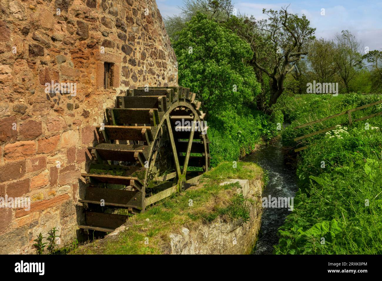 Preston Mill war in dem Film Outlander in East Linton, East Lothian, Schottland zu sehen Stockfoto
