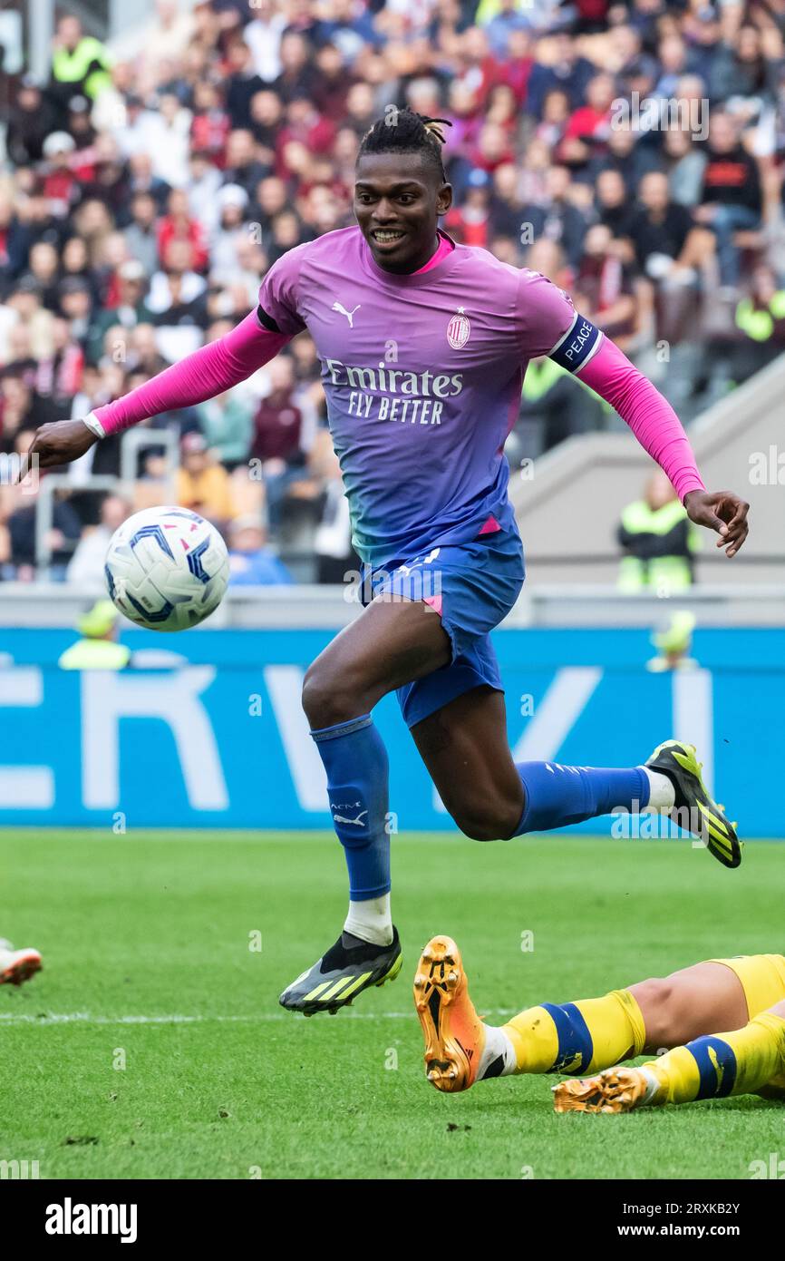 Mailand, Italien. September 2023. Italienische Fußballmeisterschaft der Serie A. AC Mailand VS Hellas Verona 1-0. Rafael Leao, Mailand., Bild & Copyright Cristiano BARNI/ATP Images. (BARNI Cristiano/ATP/SPP) Credit: SPP Sport Press Photo. Alamy Live News Stockfoto