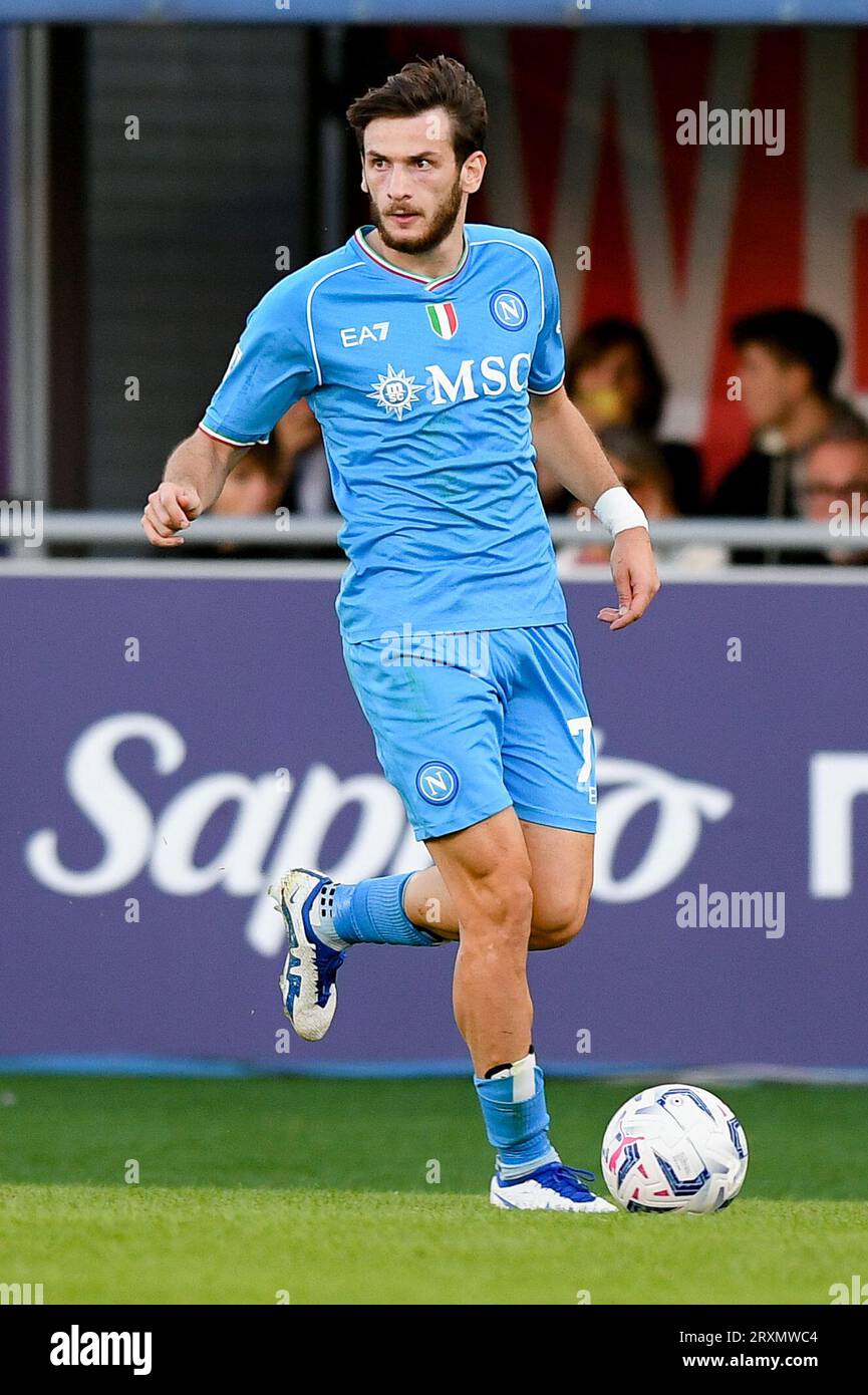 Khvicha Kvaratskhelia vom SSC Napoli in Aktion während des SerieATim