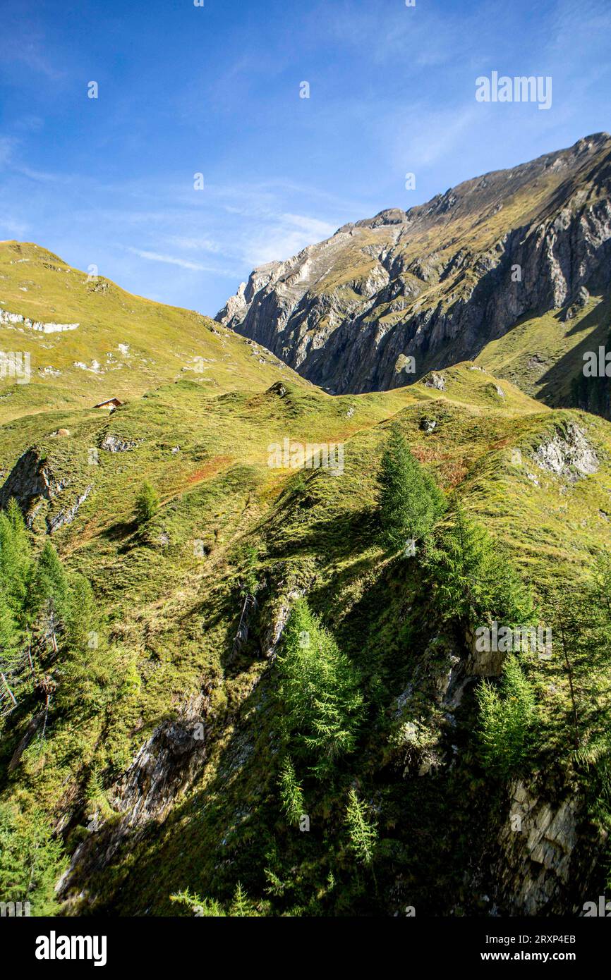 Das Valler Tal oft auch Valser Tal oder einfach Vals, italienisch Val di Valles ist ein Tal in den Pfunderer Bergen, eine Untergruppe der Zillertaler Alpen in Südtirol Italien. Fane Alm *** das Valler Tal oft auch Valser Tal oder einfach Vals, Italienisches Val di Valles ist ein Tal im Pfunderer Gebirge, eine Untergruppe der Zillertaler Alpen in Südtirol Italien Fane Alm Credit: Imago/Alamy Live News Stockfoto