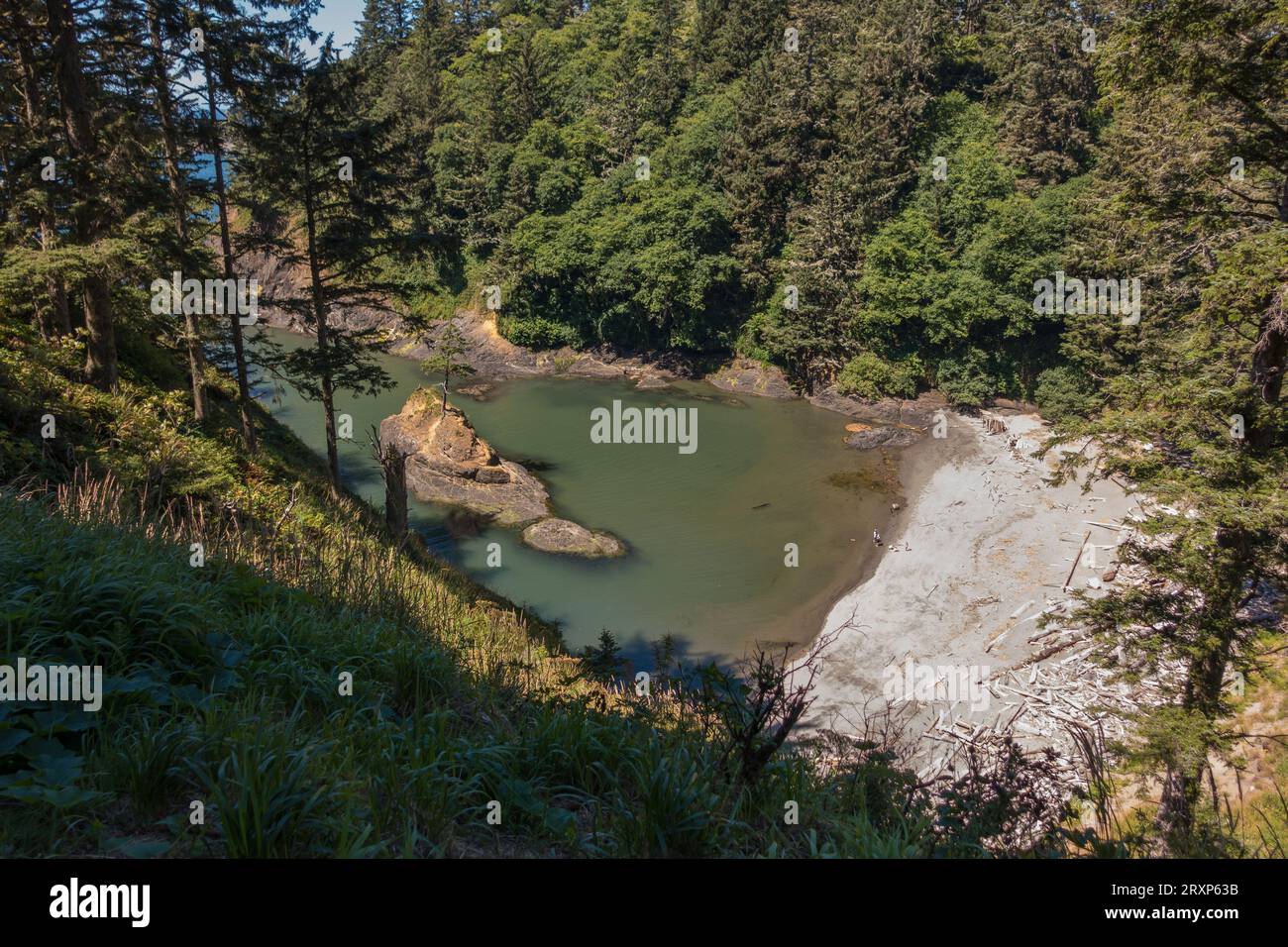ILLWACO, WASHINGTON, USA – Dead man's Cove im Cape Disappointment State Park. Stockfoto