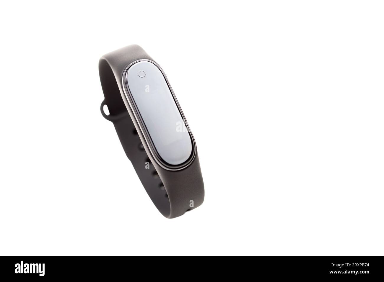 Smart Fit Band, Smartwatch, Smartband Objekt Nahaufnahme, Fitness Activity  Tracker isoliert auf weißem Hintergrund, ausgeschnitten, niemand.  Wearable-Technologie, wea Stockfotografie - Alamy